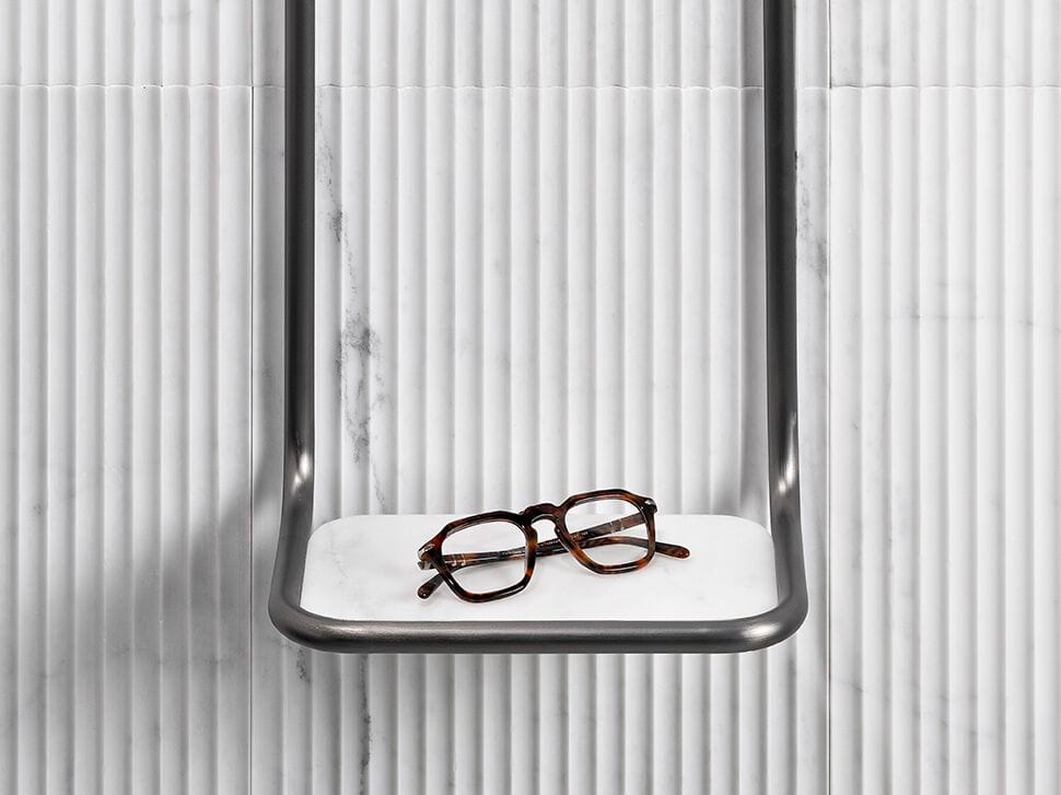 Мраморная и латунная полка для ванной комнаты LUCE DI CARRARA Оскар ARCH-00107302