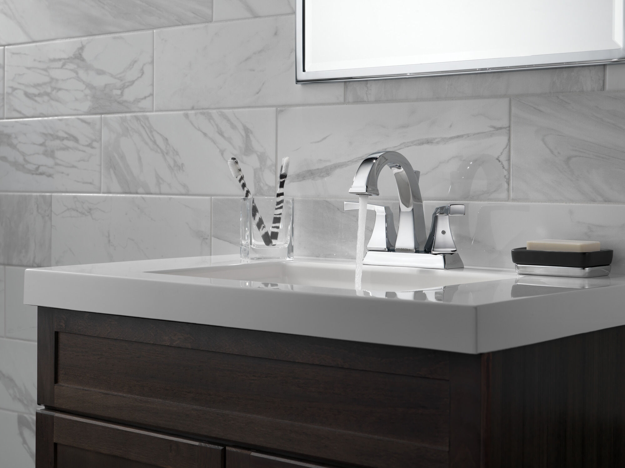 2551-PNMPU-DST Смеситель для ванной комнаты с двумя ручками Delta Faucet Dryden Полированный никель  - Вид №1