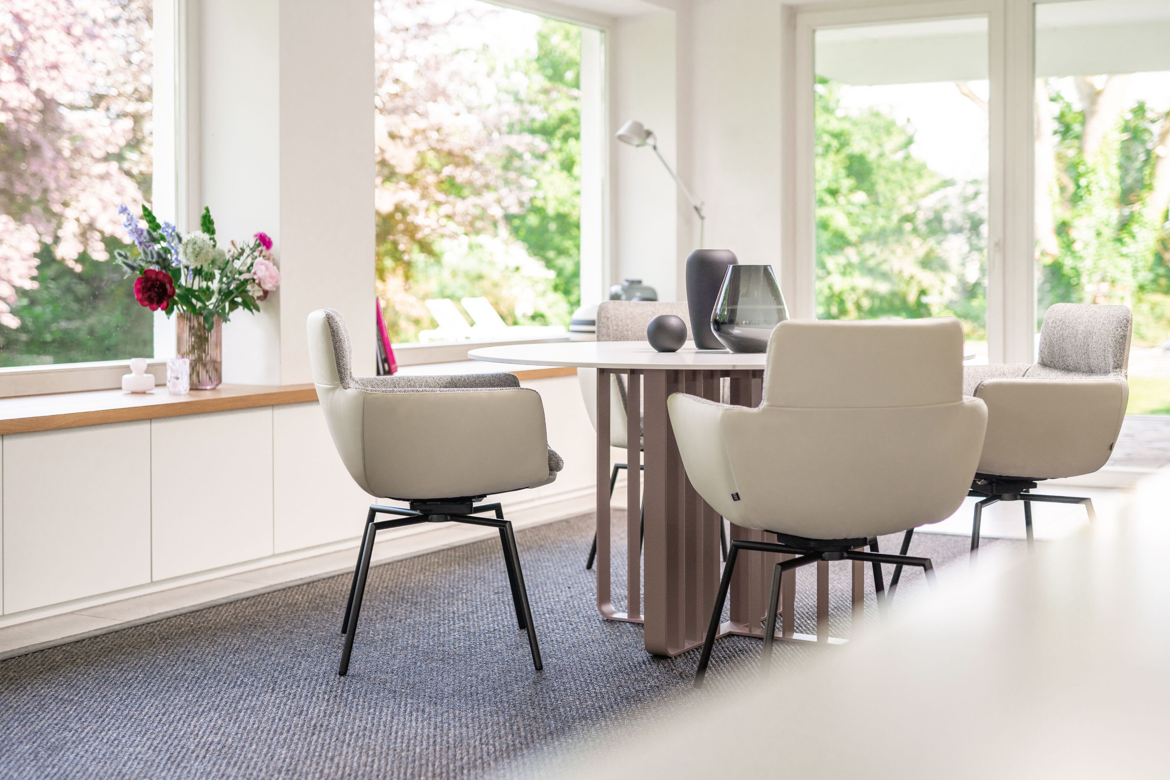 Мягкий стул с крестообразной рамой и подлокотниками KFF Faye ARCH-00134301 - Вид №26