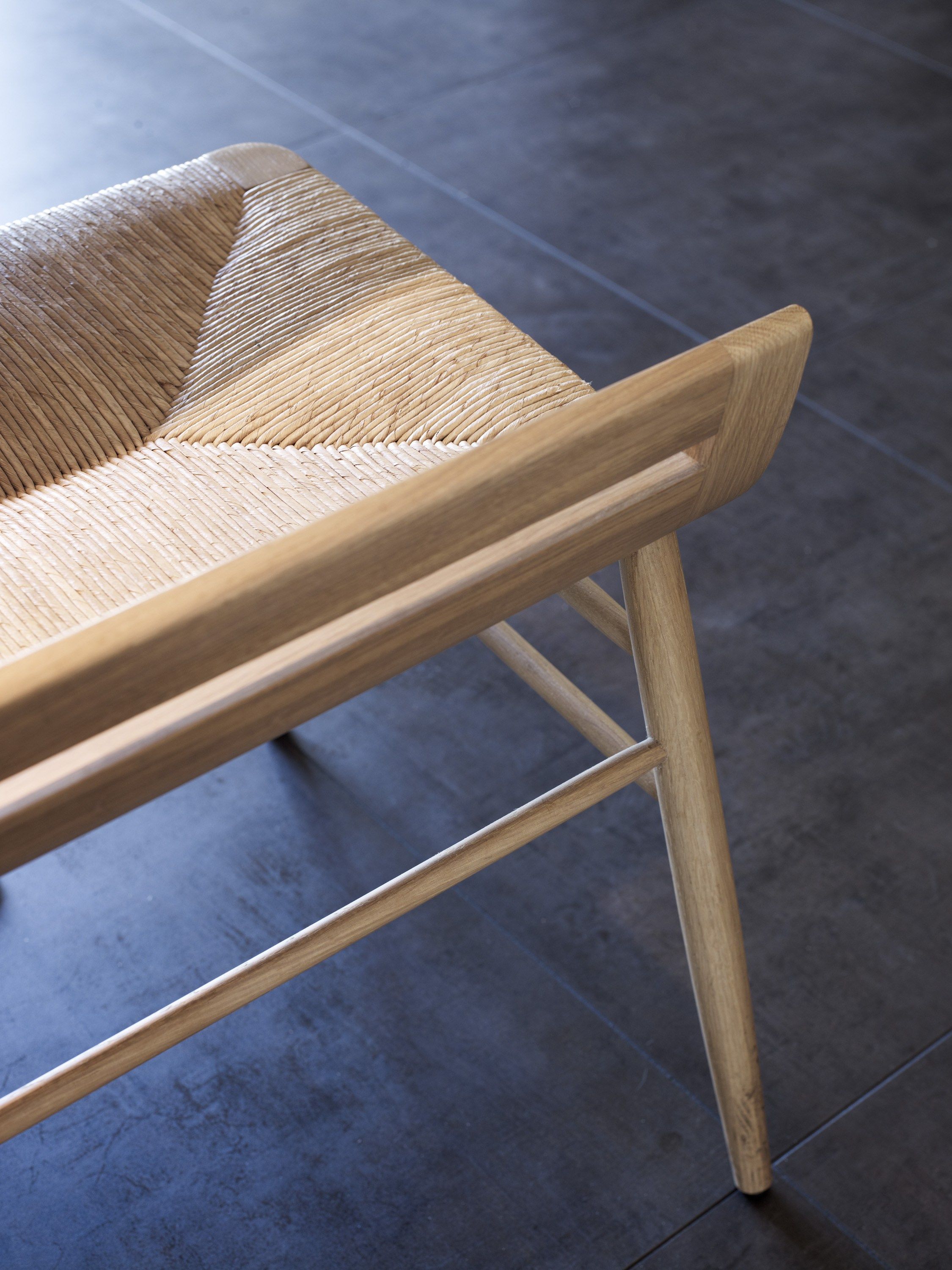 Дубовая скамья ALKI Kimua ARCH-00095278 - Вид №5