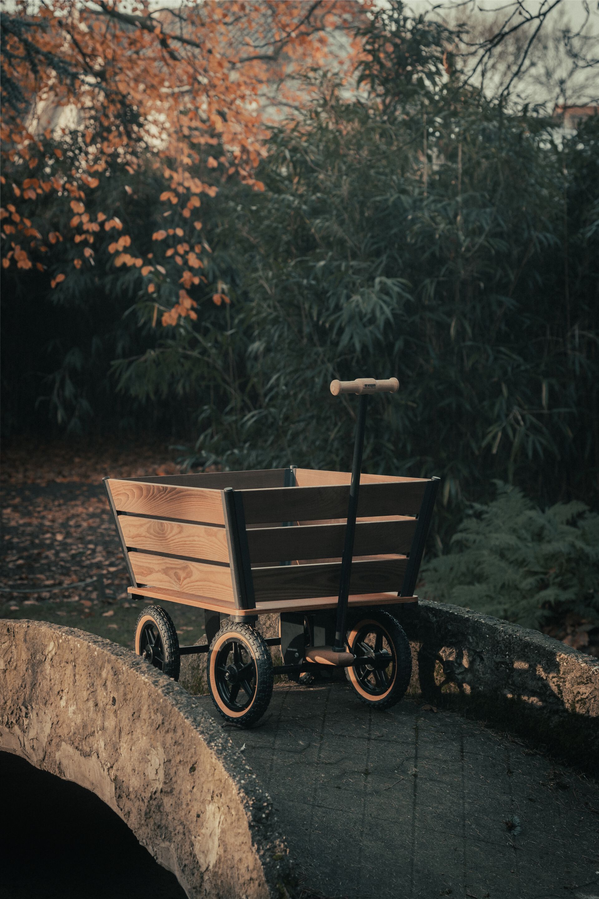 Садовая тележка TRADEWINDS THE PLANK WAGON ARCH-00043245 - Вид №1