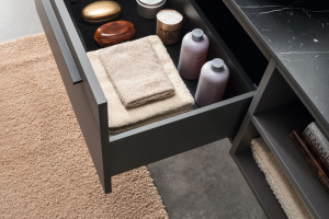 Подвесной туалетный столик с зеркалом