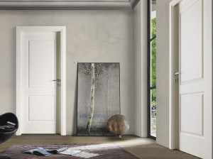 Деревянные распашные двери