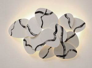 Стальной настенный светильник