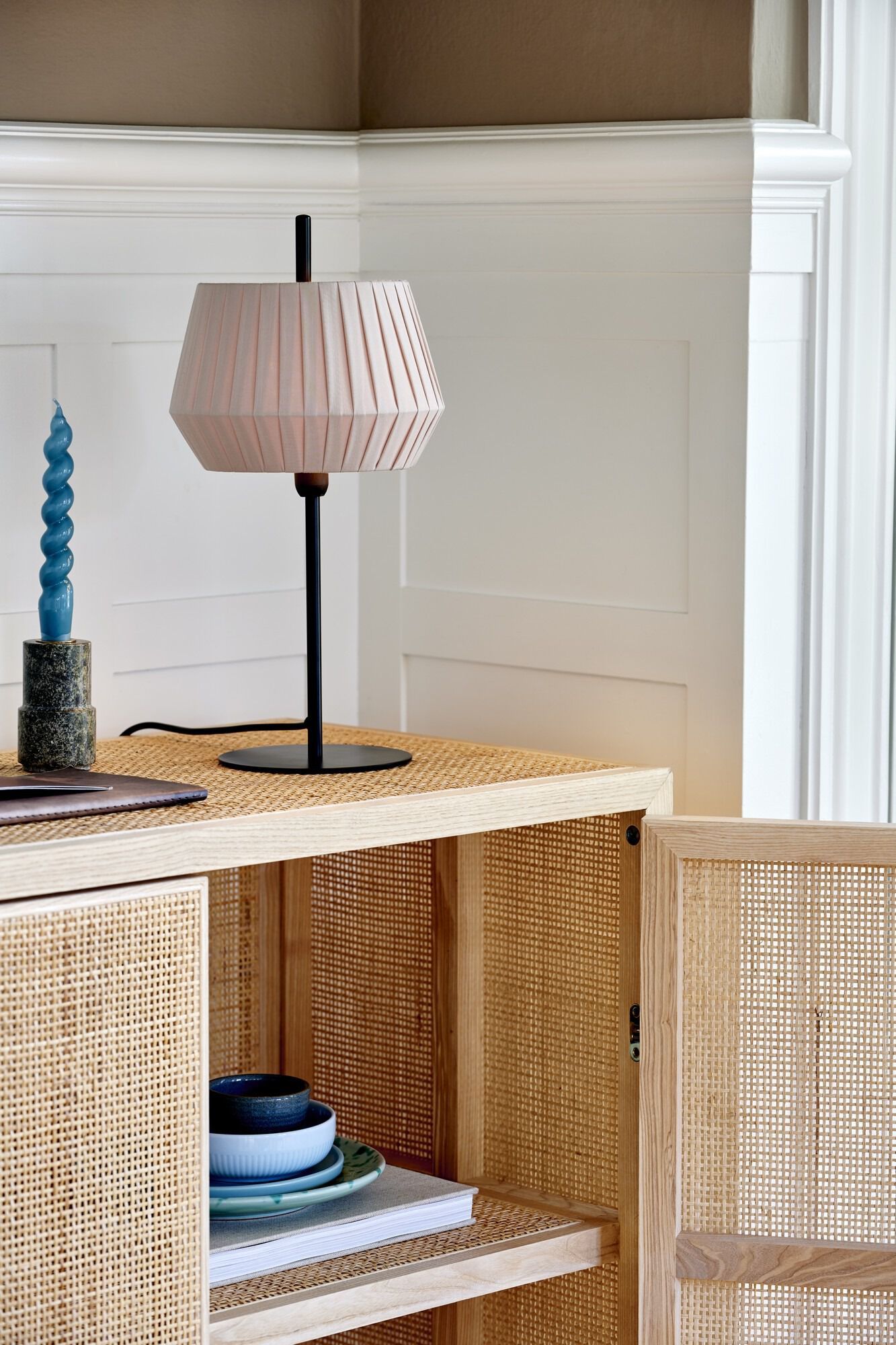 Металлическая настольная лампа с тканевым абажуром Nordlux Dicte ARCH-00055434 - Вид №4