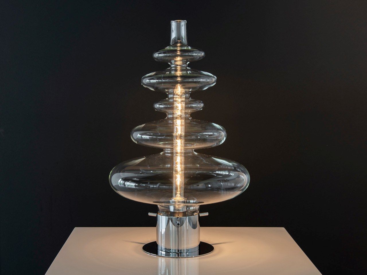 Стеклянная светодиодная настольная лампа ILFARI Reflexx ARCH-00130618