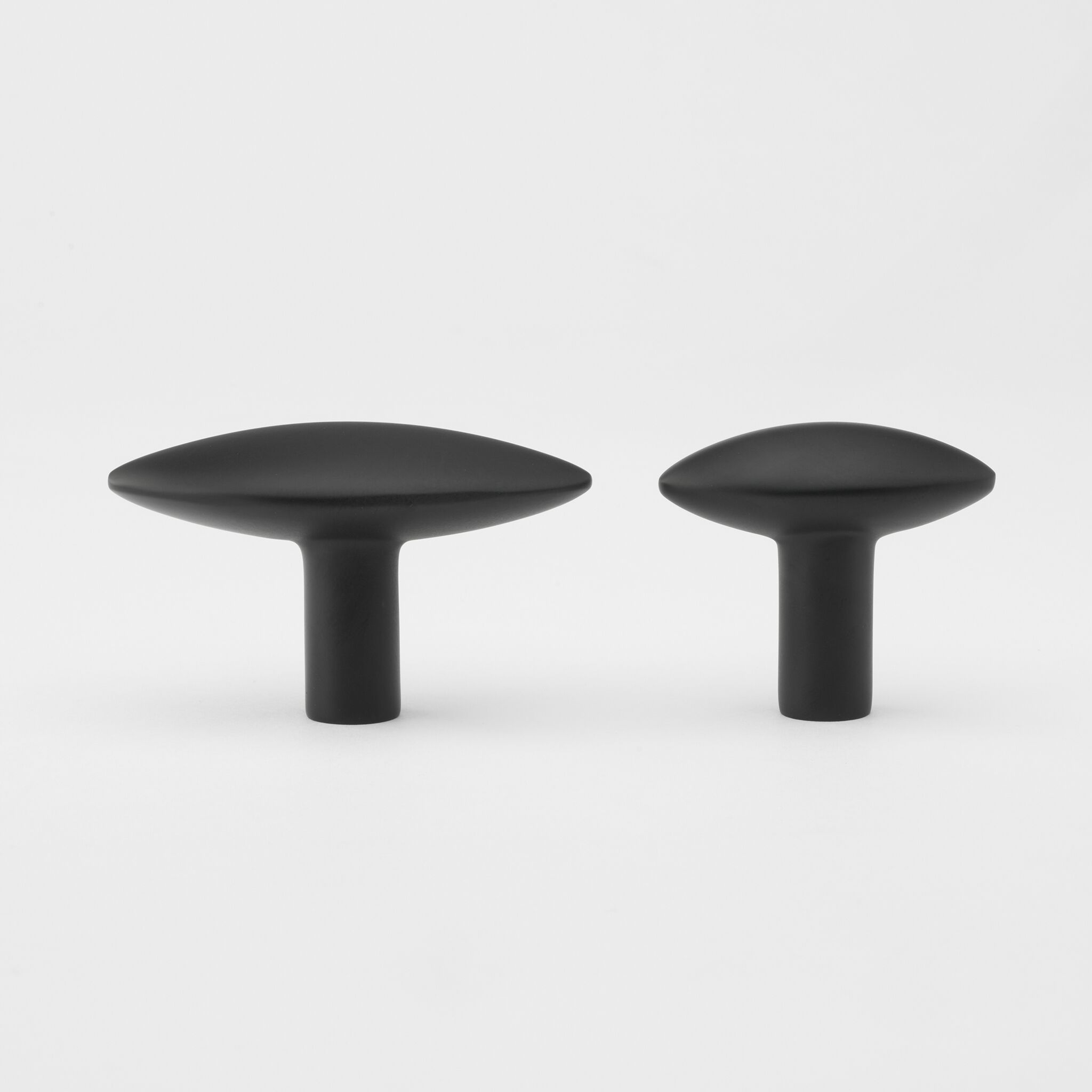 Латунная ручка Lo & Co Interiors Almond ARCH-00063487 - Вид №3