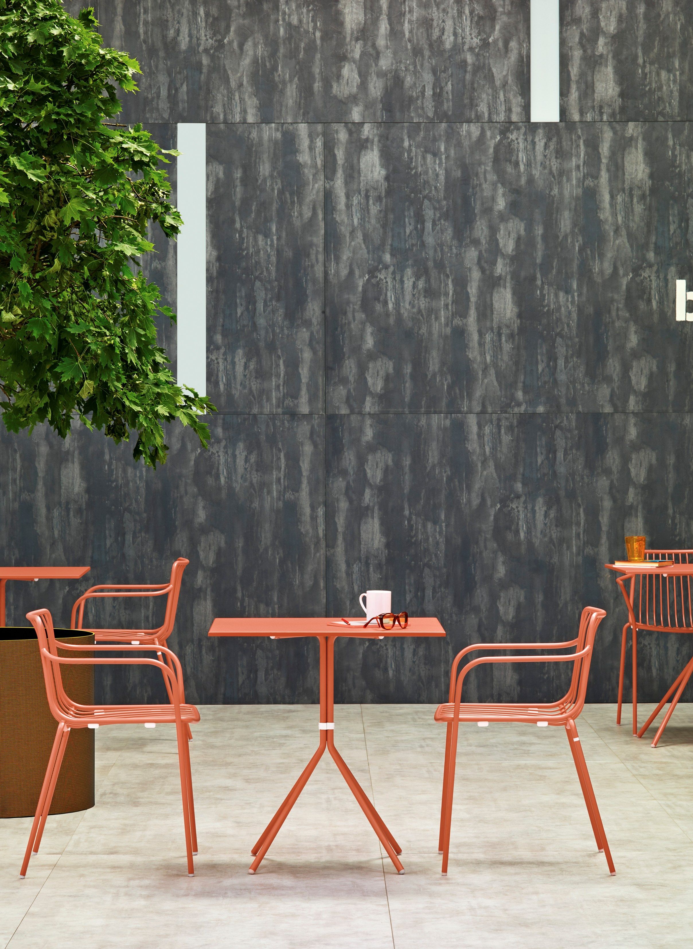 Высокий металлический садовый стул с подставкой для ног Pedrali ARCH-00027307 - Вид №14