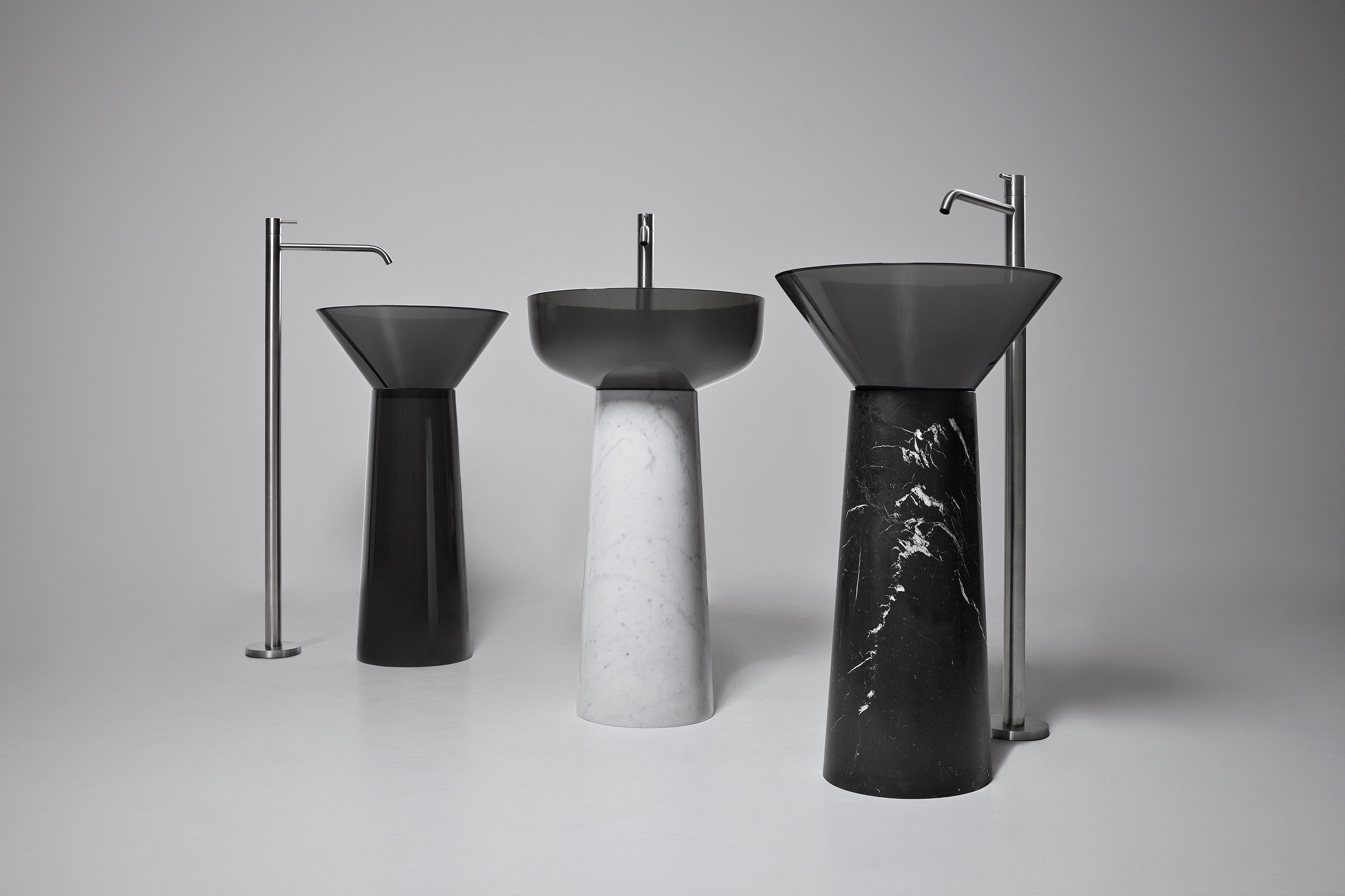 Круглый отдельно стоящий умывальник из черного мрамора Marquina Antoniolupi ALBUME11 + ALBUME21 ARCH-00148772 - Вид №15