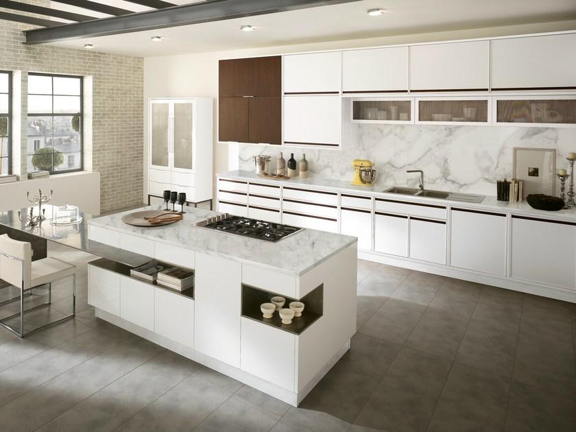 Aster Cucine Лакированная кухня с островом со встроенными ручками Timeline sun-id-1399615 - Вид №1