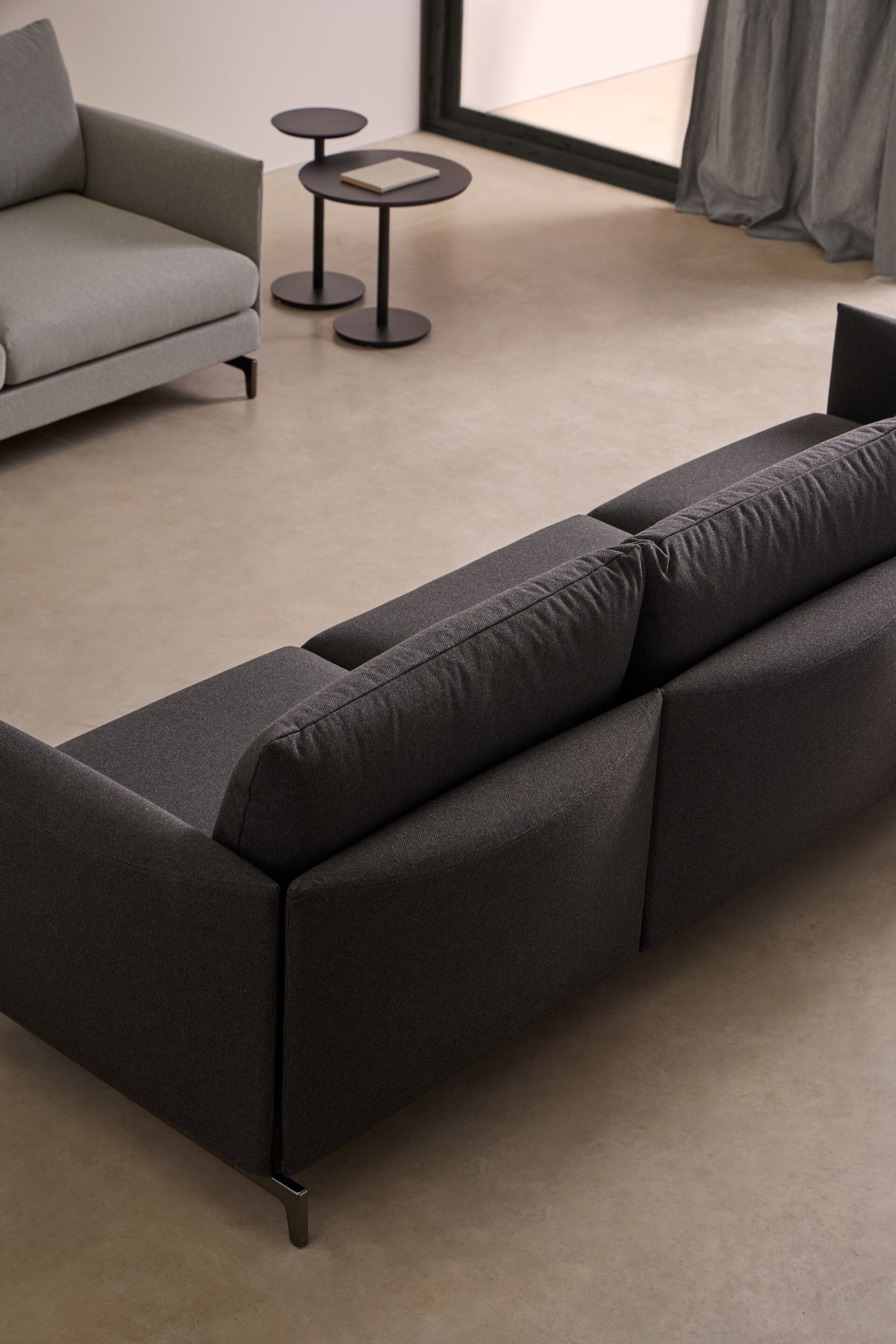 3-местный тканевый диван с огнестойкой обивкой Blasco&Vila Hardy ARCH-00074551 - Вид №2