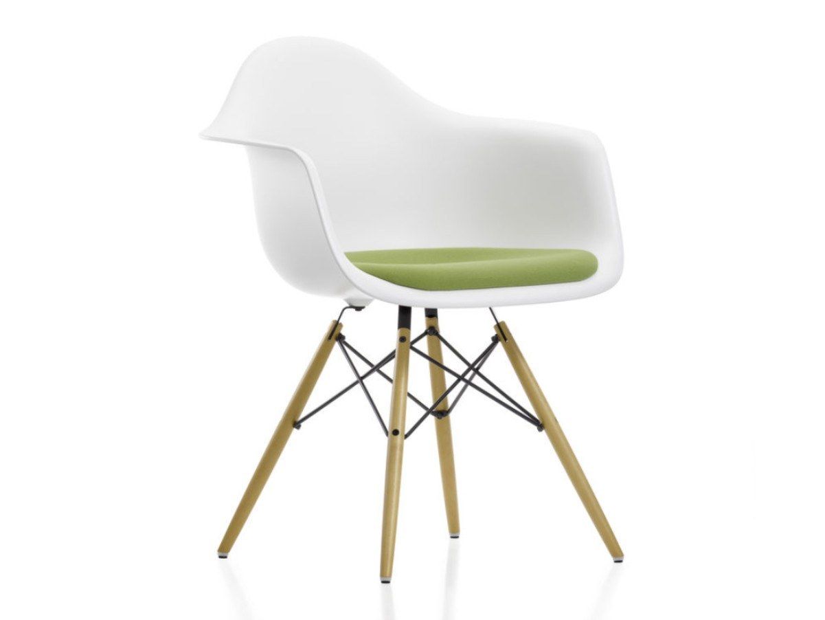 Стул из полипропилена со встроенной подушкой VITRA Eames Plastic Chair ARCH-00020618