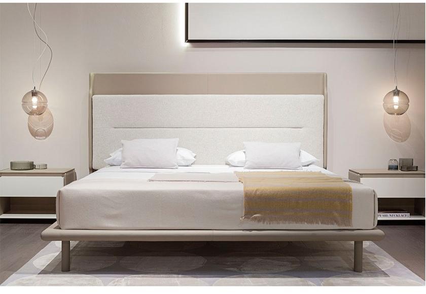 Turri Двуспальная кровать из кожи с обитым изголовьем Zero sun-id-1514543 - Вид №1