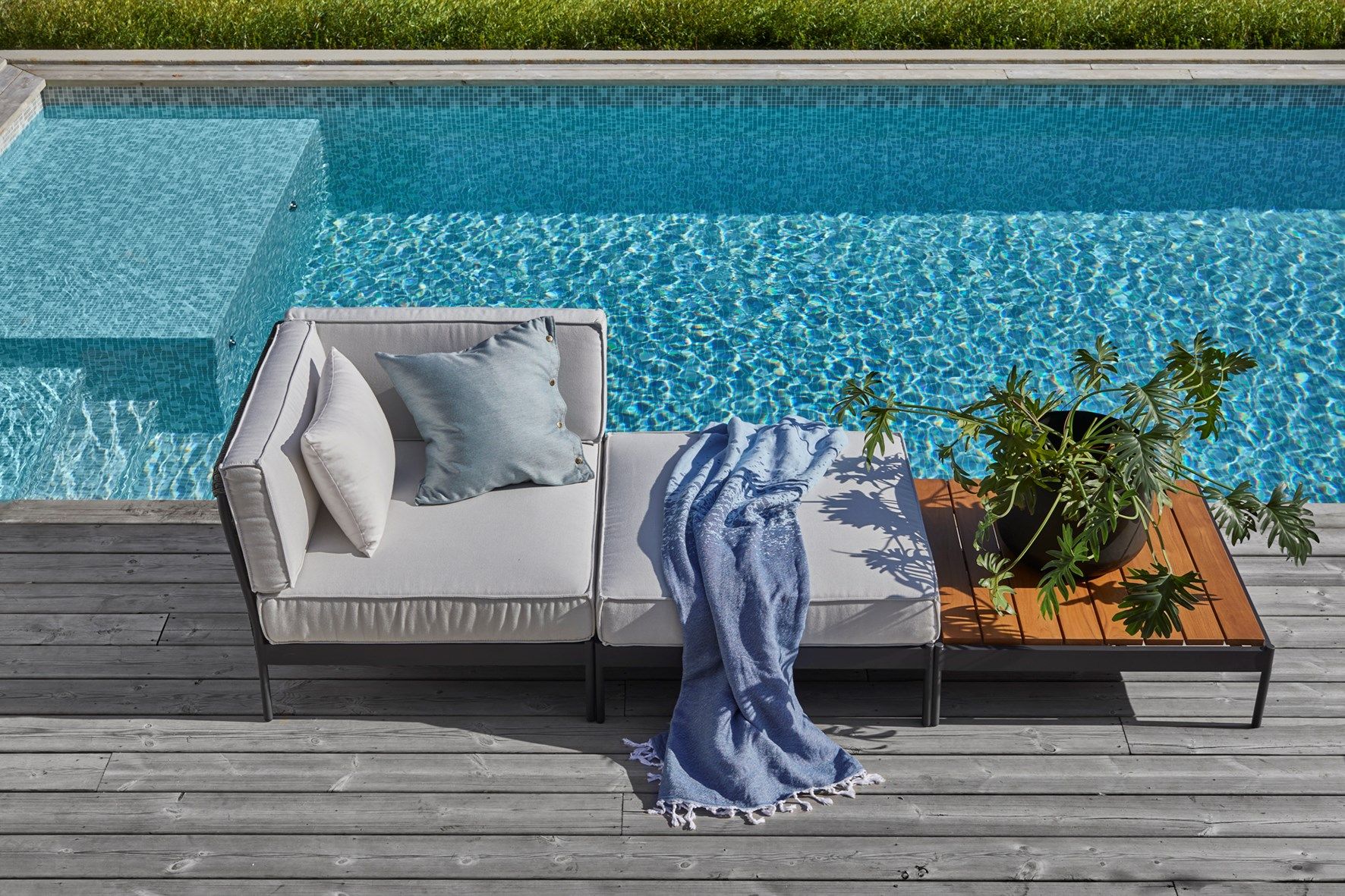 Мягкий садовый диван Sunbrella® Skargaarden Lidö ARCH-00070285 - Вид №1