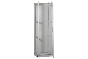 17255934 Напольный шкаф цельносварной ВРУ-1 18.60.45 IP31 TITAN YKM1-C3-1864-31 IEK