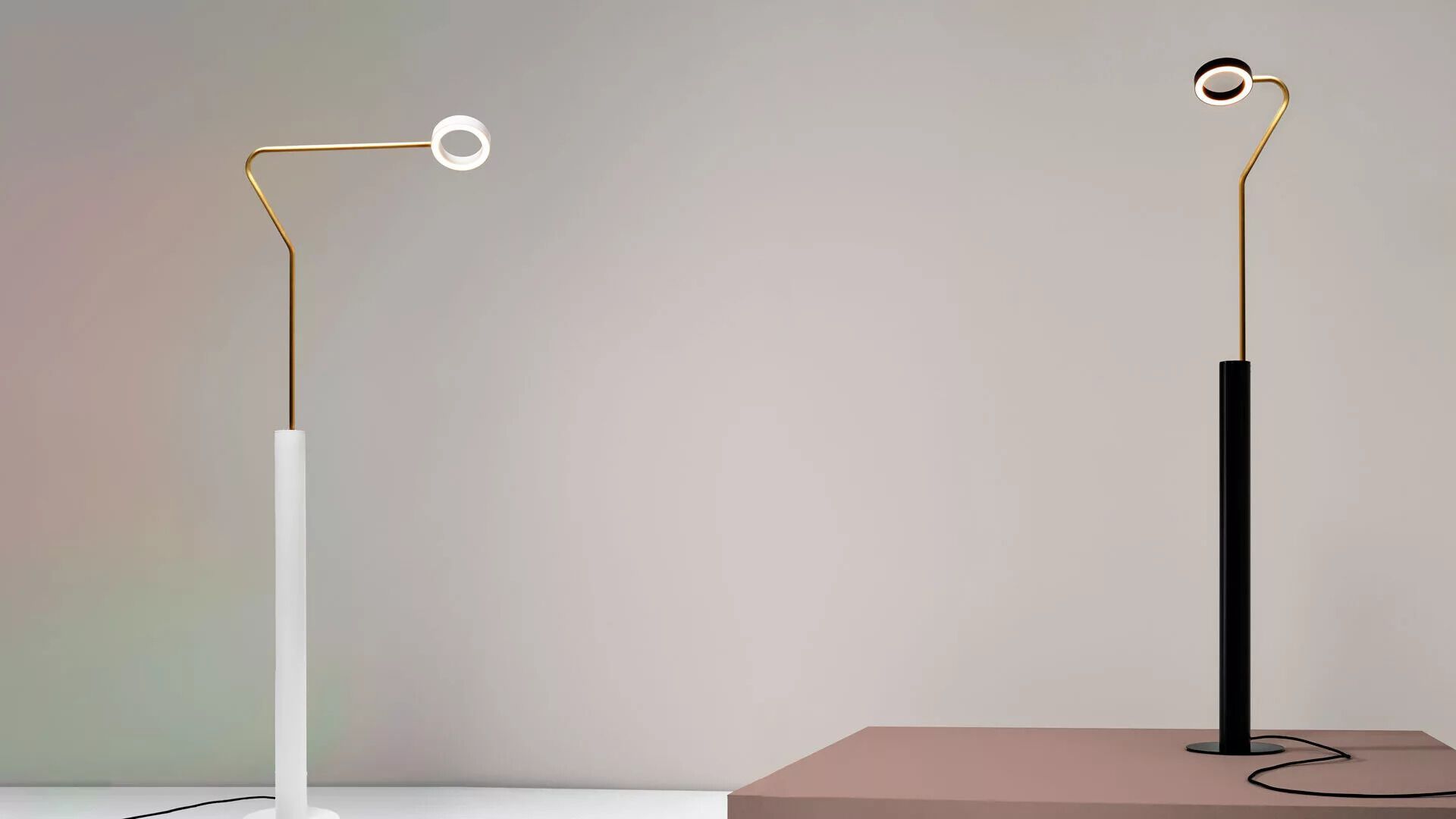 Регулируемая металлическая светодиодная напольная лампа ZAVA ARCH-00054964 - Вид №1