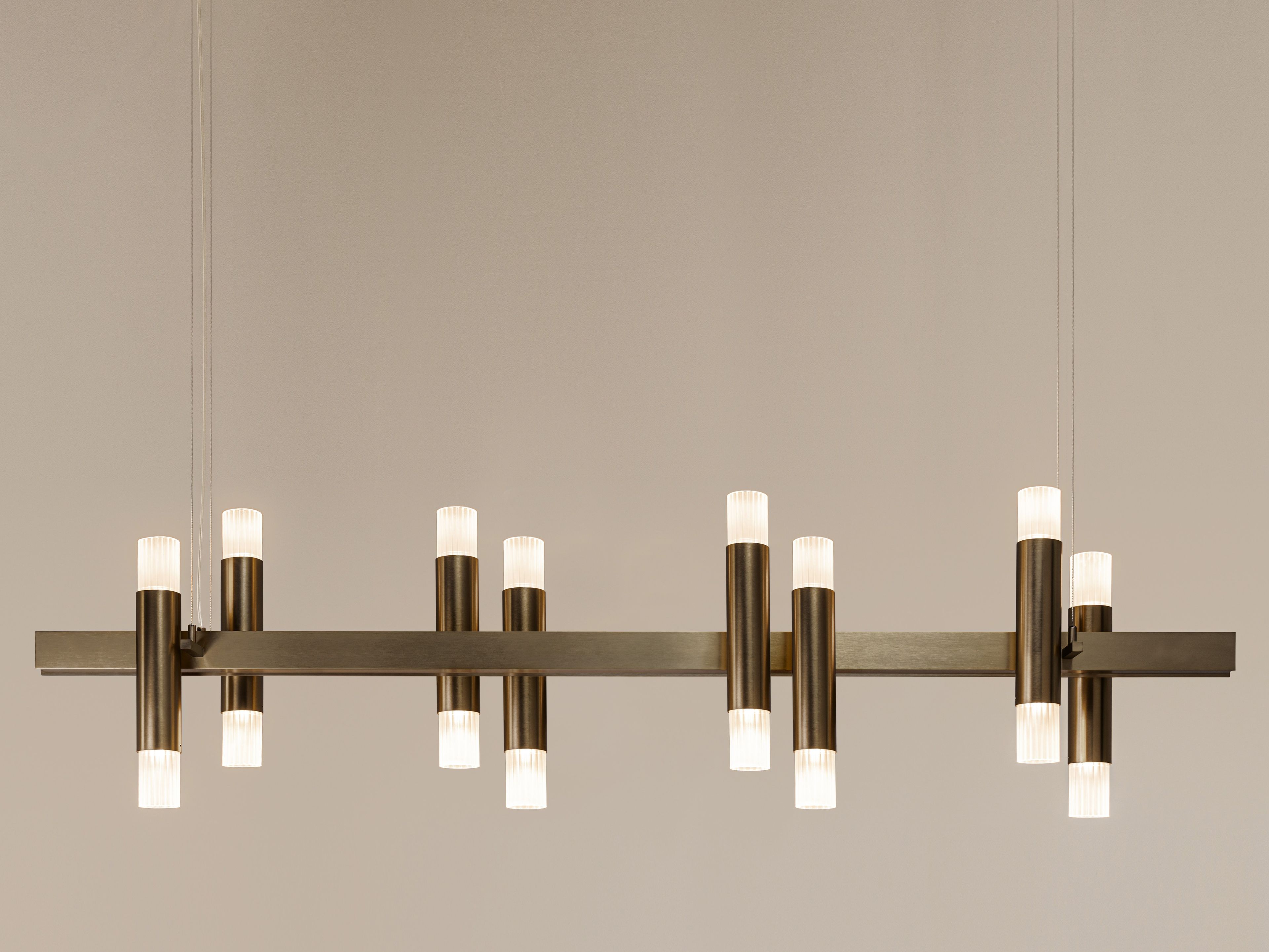 Металлический подвесной светильник ILFARI Embrace ARCH-00031231