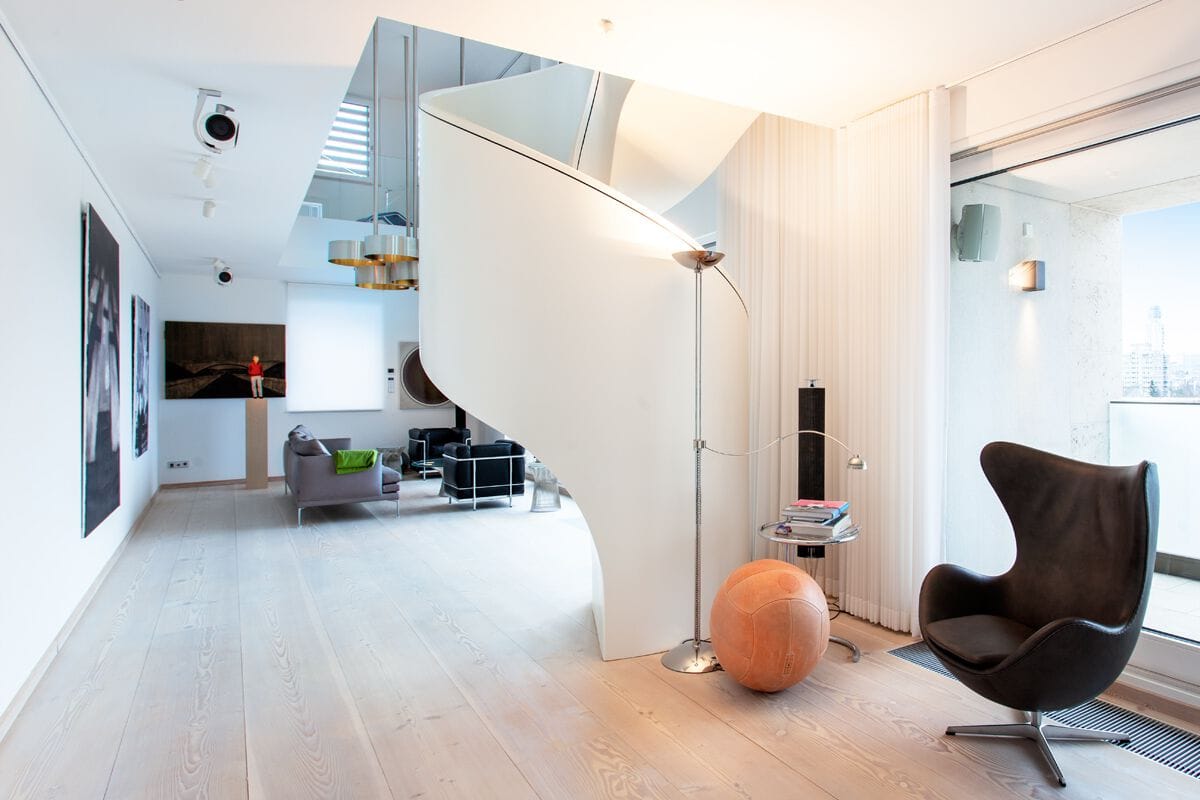 Самонесущая винтовая лестница Siller Treppen ARCH-00060780 - Вид №1