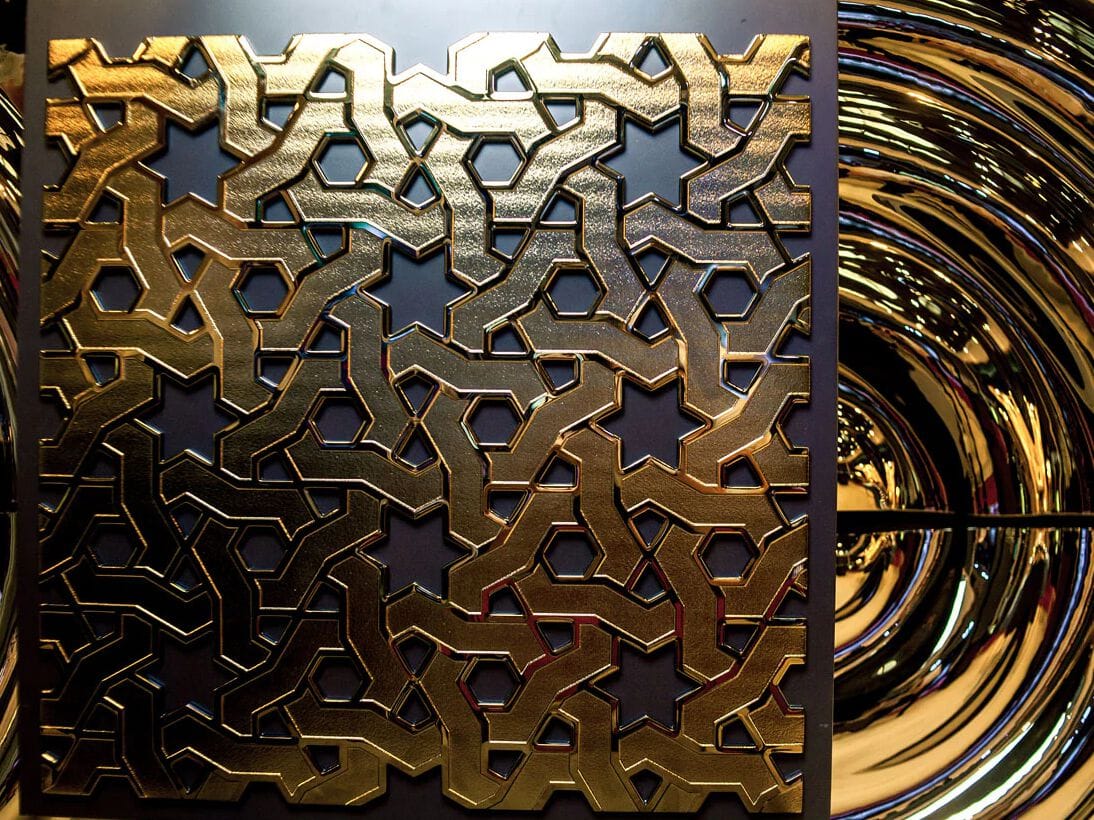 Декоративная стеклянная панель PlusObject EAST PATTERN ARCH-00105659