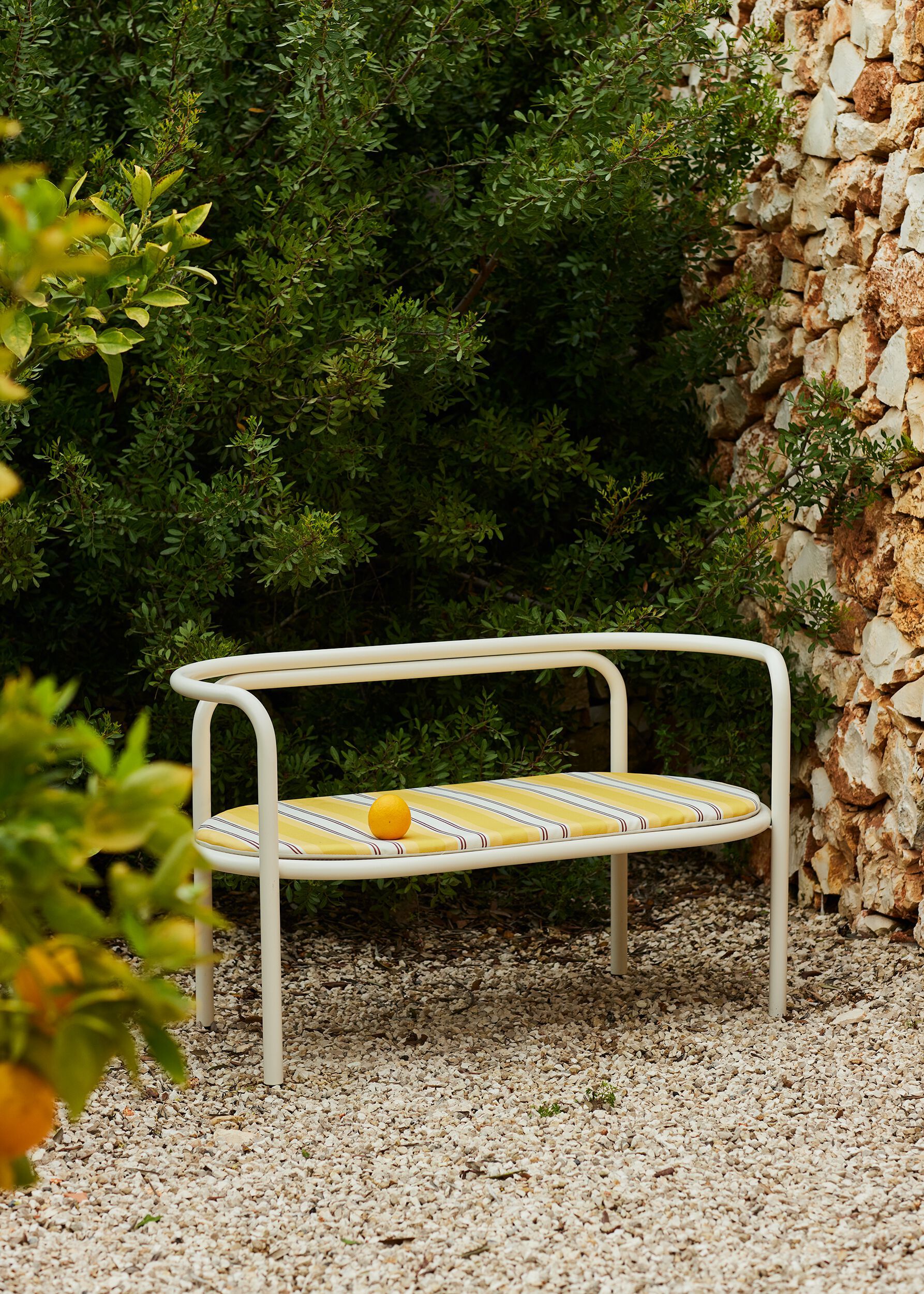Стальная садовая скамейка с порошковым покрытием со спинкой Exteta Jacquemus + Exteta Special Re-Edition ARCH-00151982 - Вид №13