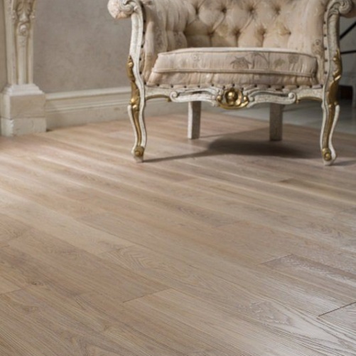 Массивная доска Ashton Виборг Ясень Натур с брашью (Текстурированная) 910х123 мм 1000300010 - Вид №1