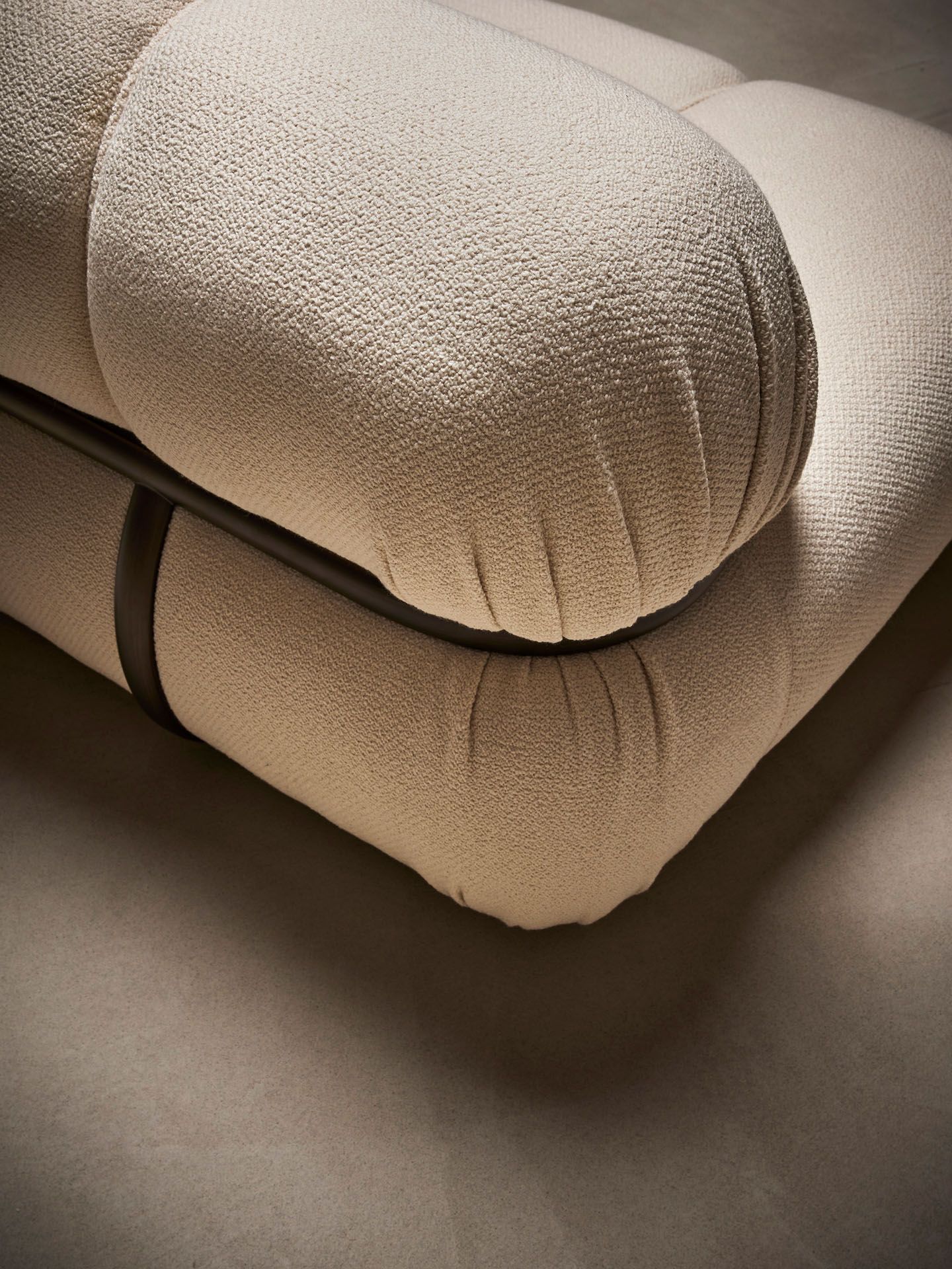 4-местный замшевый диван Nube Italia Bold ARCH-00080448 - Вид №2