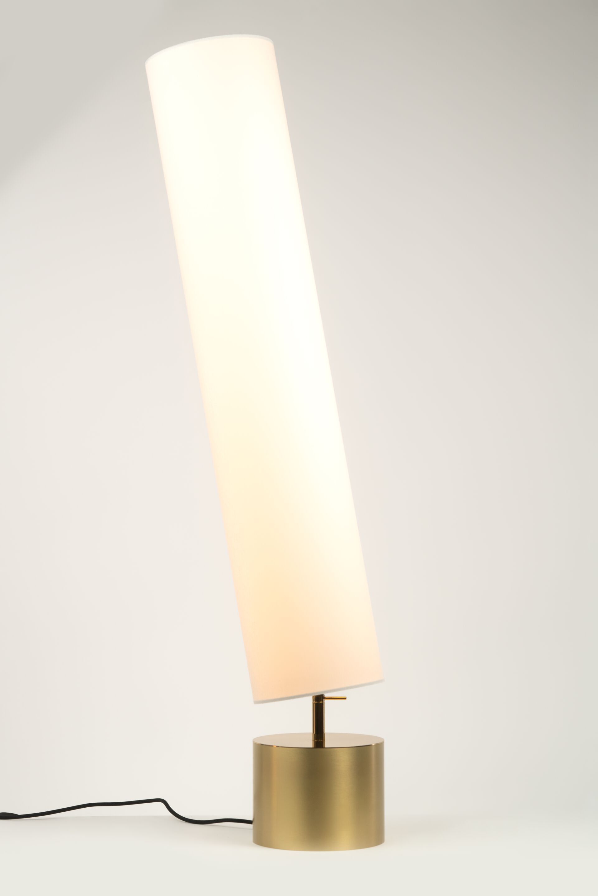 Светодиодная настольная лампа CVL Luminaires Les Clopes ARCH-00056966 - Вид №1