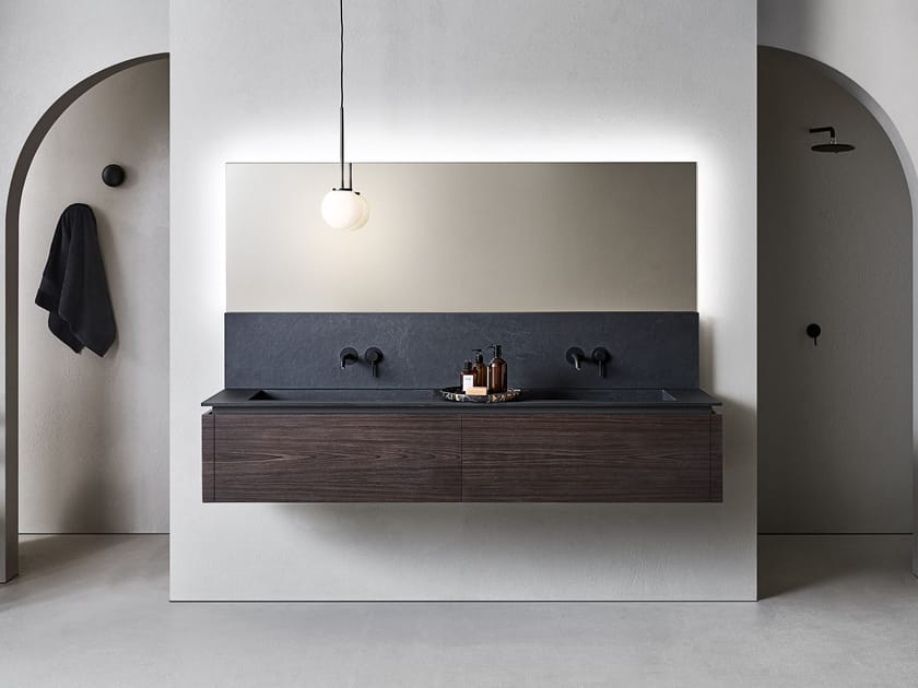 Состав ванной комнаты с двойной раковиной, ящиками и держателем для полотенец Pirovano Square ARCH-00109660