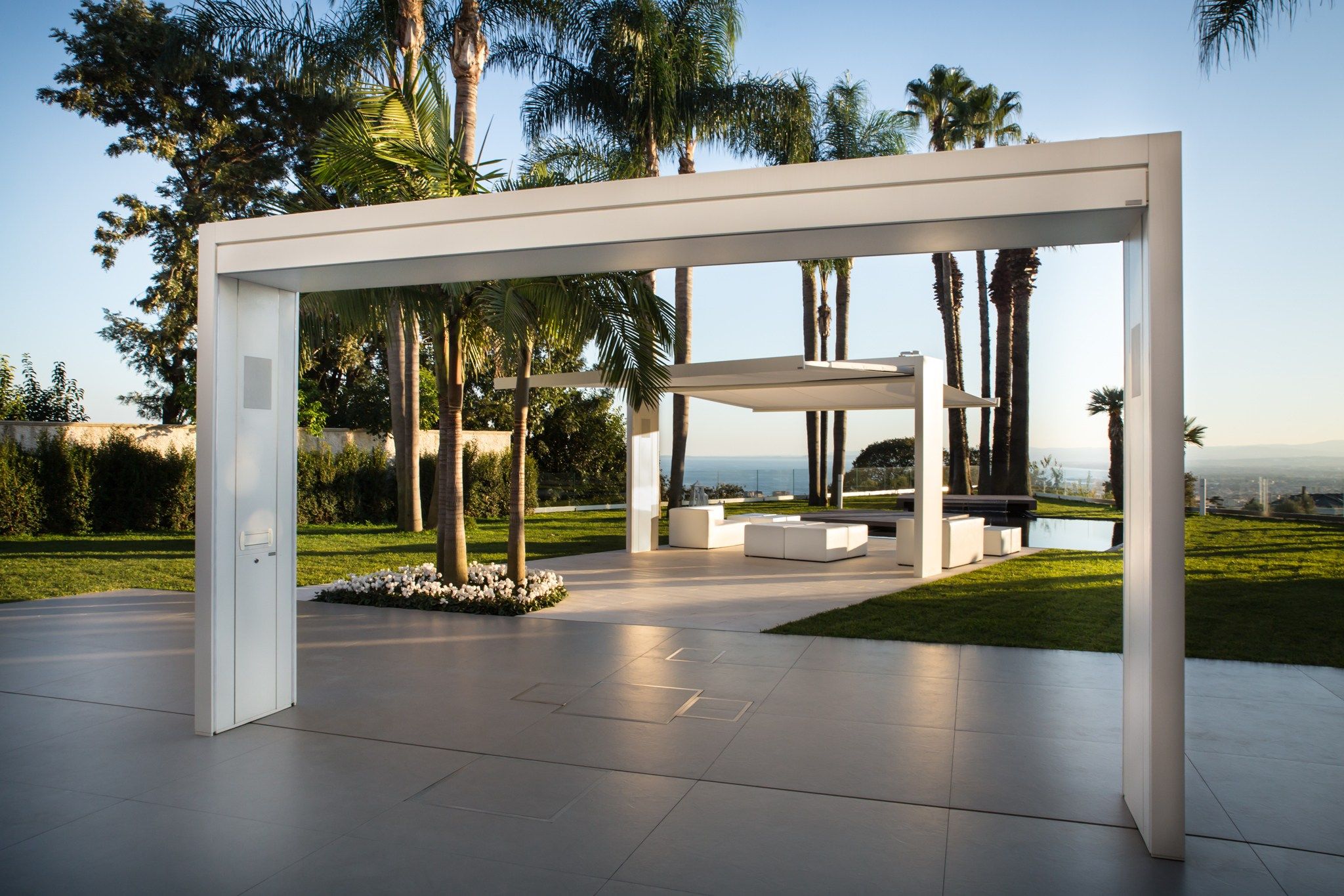 Самонесущий моторизованный козырек от солнца UNOSIDER GATE SHADE ARCH-00152562 - Вид №11