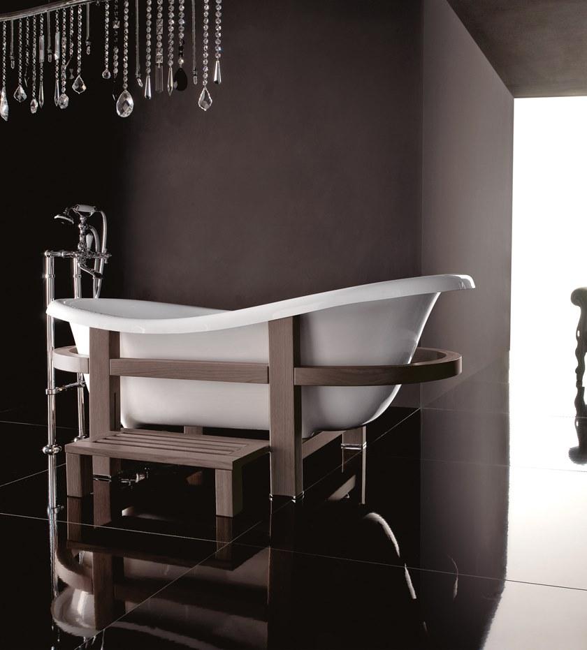 Gruppo Treesse Отдельностоящая овальная ванна на деревянных ножках Vasche in stile classico sun-id-1466384 - Вид №1