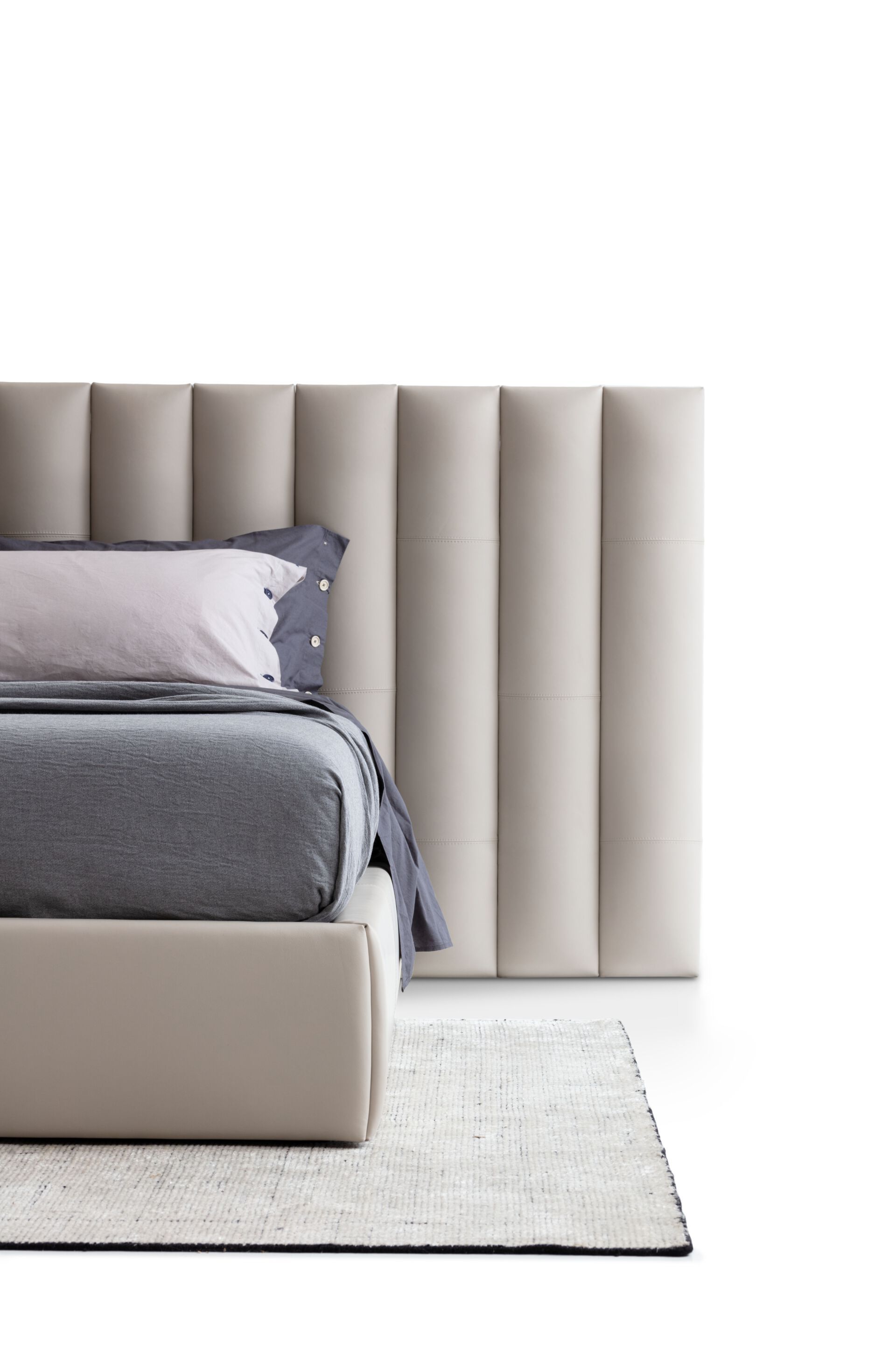 Кожаная кровать для хранения с мягким изголовьем NICOLINE DAFNE ARCH-00029220 - Вид №3