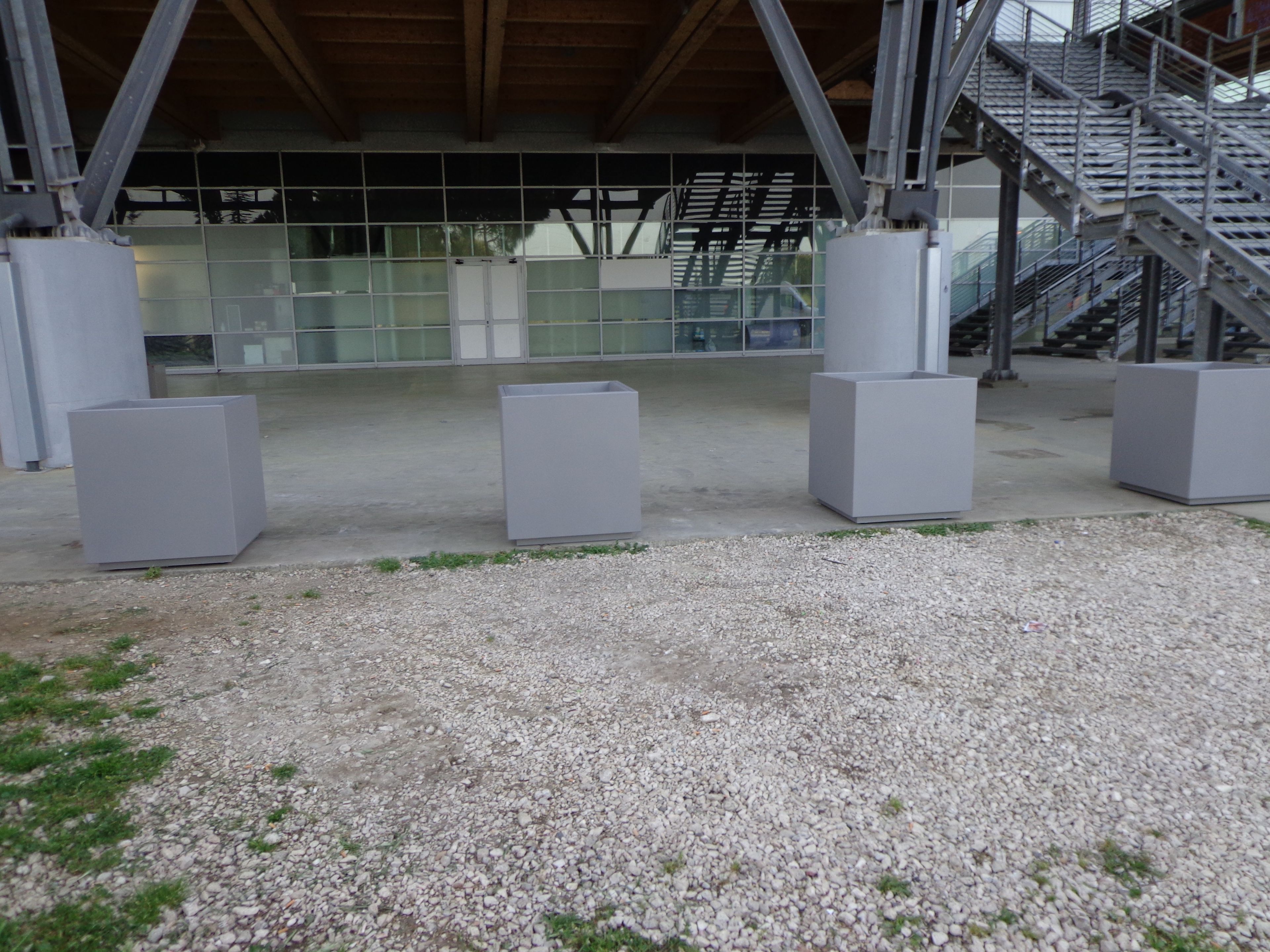 Квадратный плантатор из оцинкованного листа Viscio Urban Design FIORIERA ANTITERRORISMO ARCH-00086632 - Вид №11