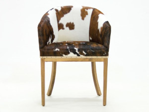 Мягкий стул из коровьей кожи с подлокотниками