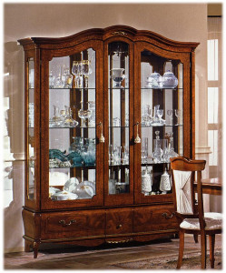 Витрина  PISTOLESI 088