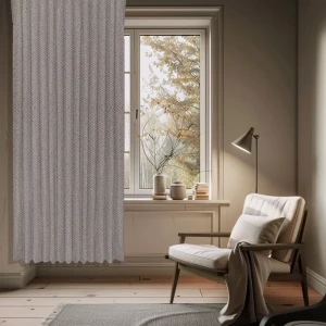 Штора на ленте со скрытыми петлями блэкаут 200x280 см цвет кремовый