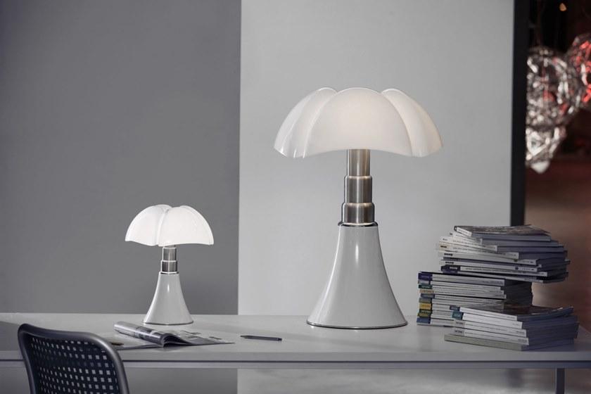 Martinelli Luce Настольная лампа из стали с абажуром из метакрилата Pipistrello 620/j - Вид №4