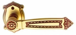 Pasini Ручка из латуни на розетке  3811