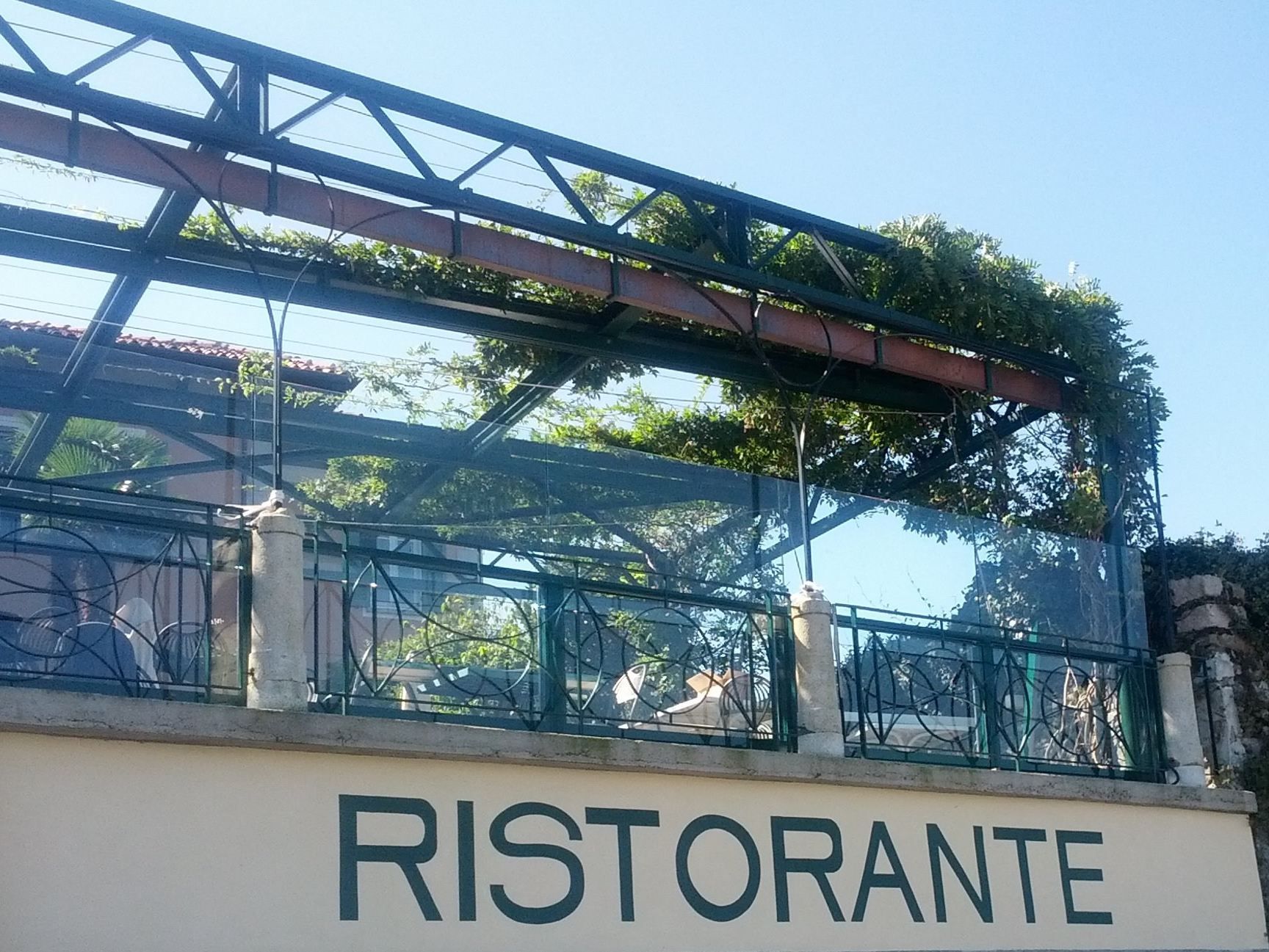 Алюминиевый и стеклянный экран dehors GM MORANDO Bellavista System ARCH-00015351