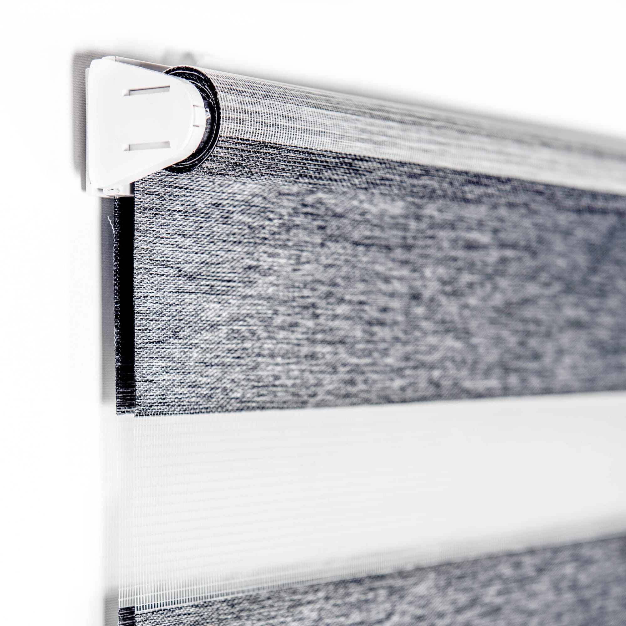 82614512 Штора рулонная день-ночь Miamoza Blackout 70x160 см, цвет серый Santreyd  - Вид №1