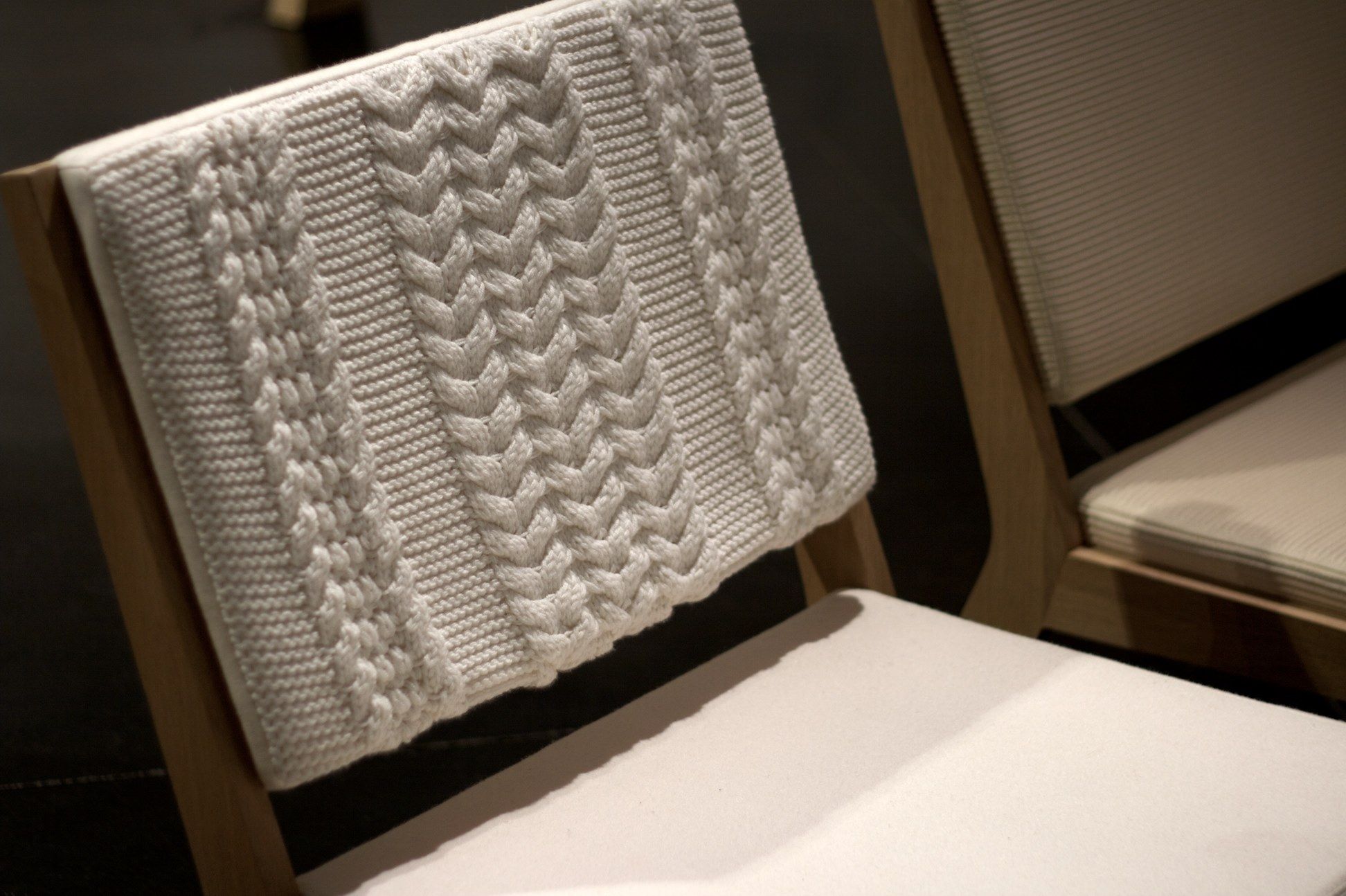 Деревянное кресло и QM Foam Quinze & Milan номер 26 ARCH-00121437 - Вид №2