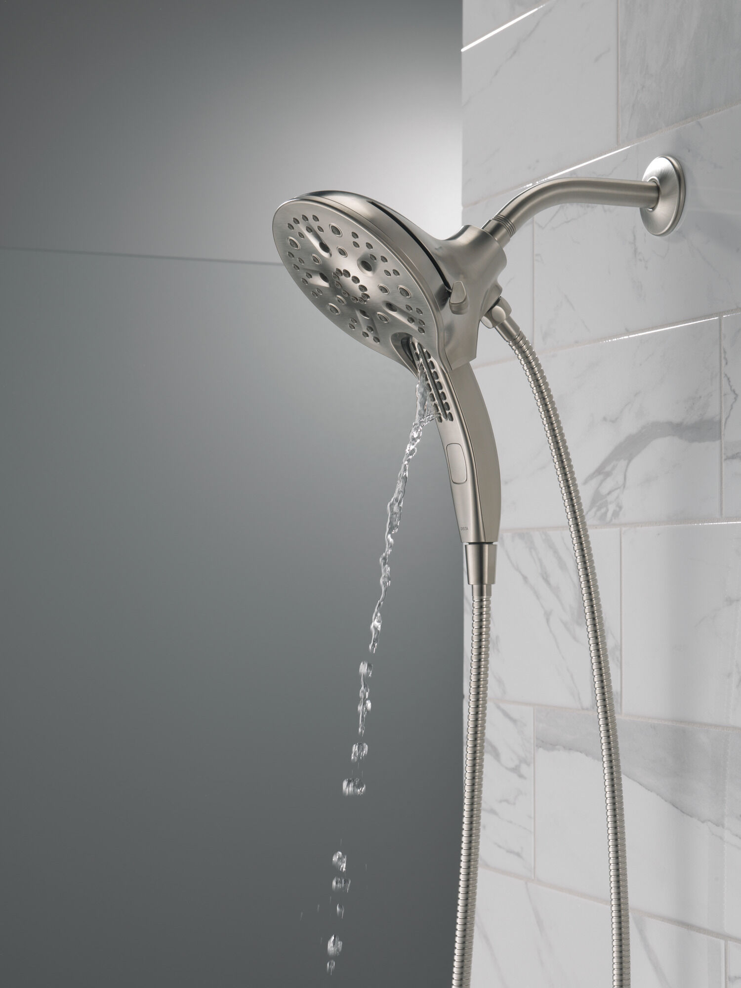 58620-SS25-PK In2ition® H2Okinetic® Душ два в одном с 5 настройками Delta Faucet Universal Showering Нержавеющая сталь  - Вид №16