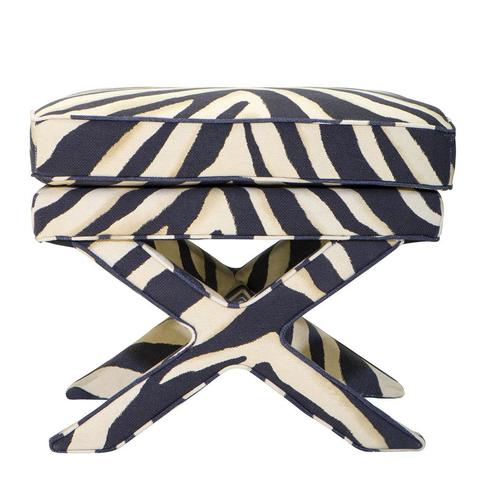 Оттоманка Cordoba от Eichholtz Чёрно-белый EICHHOLTZ EICHHOLTZ 061278 Черный;белый  - Вид №1