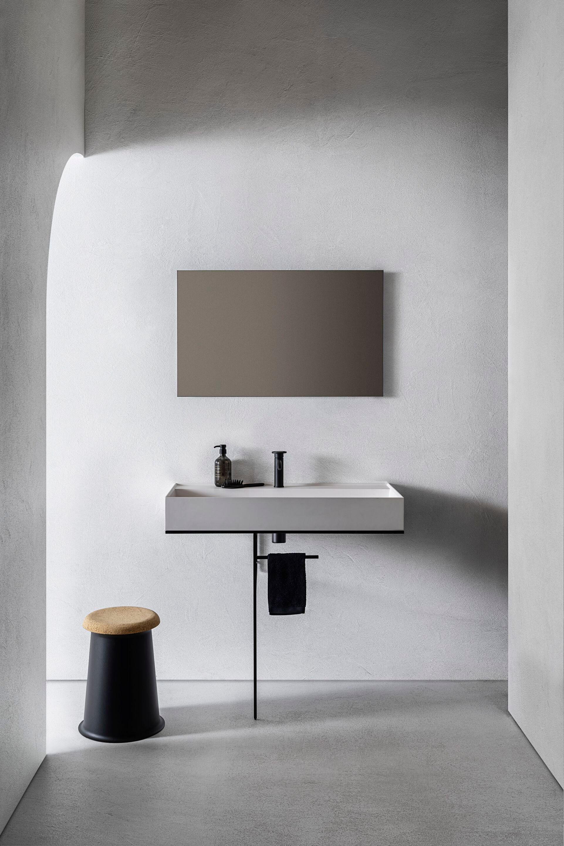 Одинарный прямоугольный умывальник из композитного материала с держателем для полотенец Pirovano Element ARCH-00143946 - Вид №1