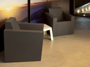 Кресло QM Foam с подлокотниками