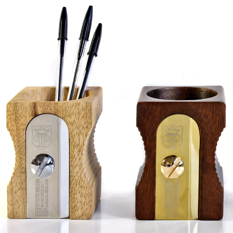 SK PENCILPOT3 Органайзер для рабочего стола sharpener темное дерево Suck UK  - Вид №1