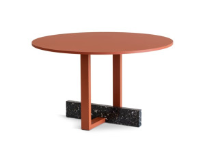 Круглый стальной стол