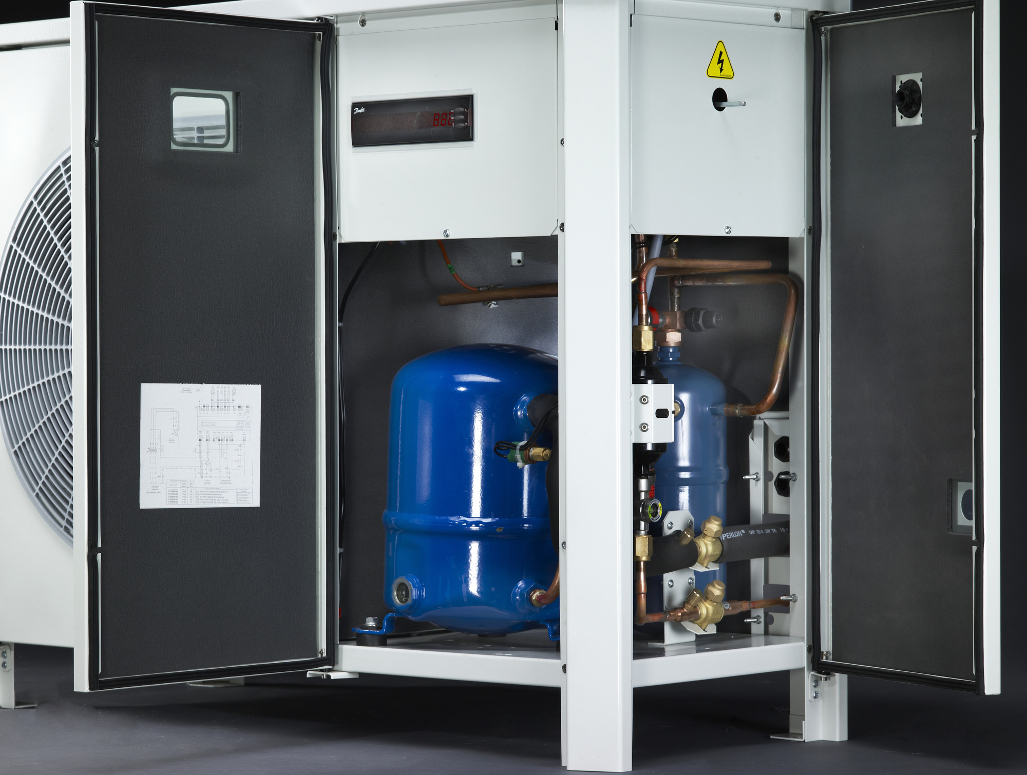 Danfoss OP-MPYM — компрессорно-конденсаторный агрегат OP-MPYM012MPP00G Агрегат компр.-конд. 114X4121  - Вид №7