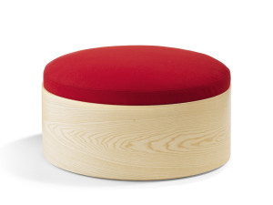 Деревянный пуф