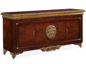 Шкаф с распашными дверями