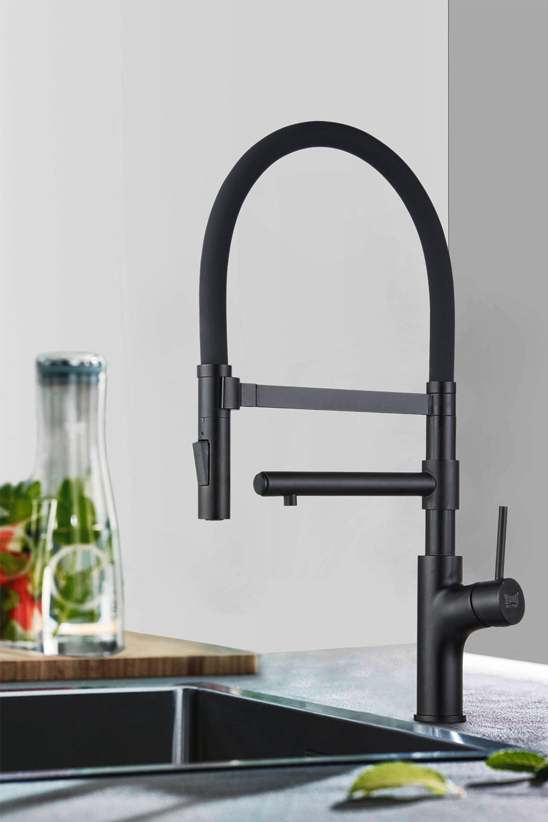 Смеситель ZorG Magnit SZR-1010 GRAFIT для кухонной мойки, графит - Вид №1